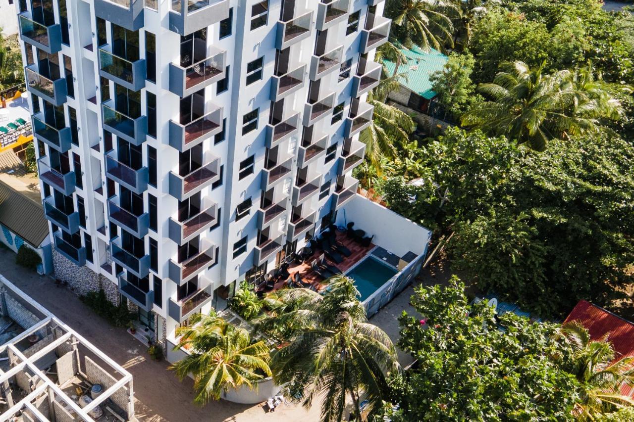 Ari Grand Hotel & Spa Dhangethi Luaran gambar