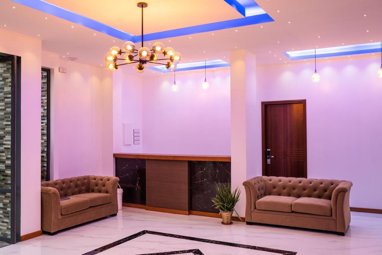 Ari Grand Hotel & Spa Dhangethi Luaran gambar