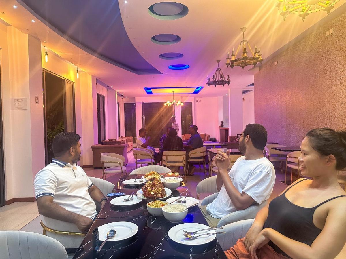 Ari Grand Hotel & Spa Dhangethi Luaran gambar