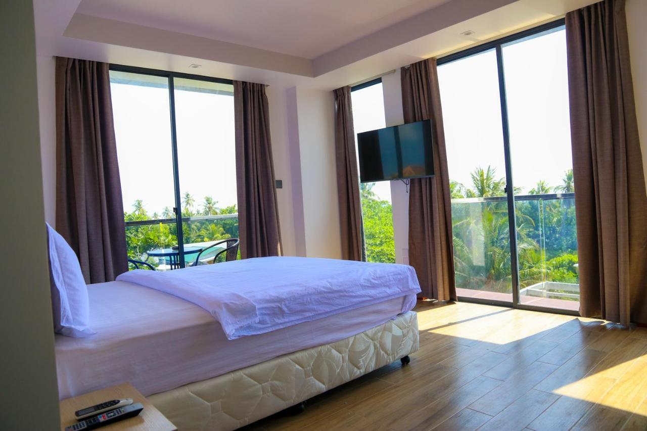 Ari Grand Hotel & Spa Dhangethi Luaran gambar