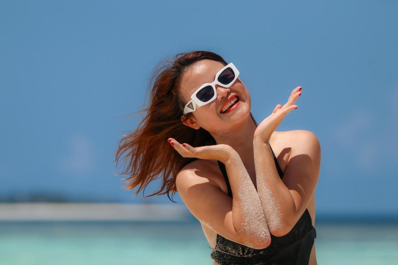 Ari Grand Hotel & Spa Dhangethi Luaran gambar