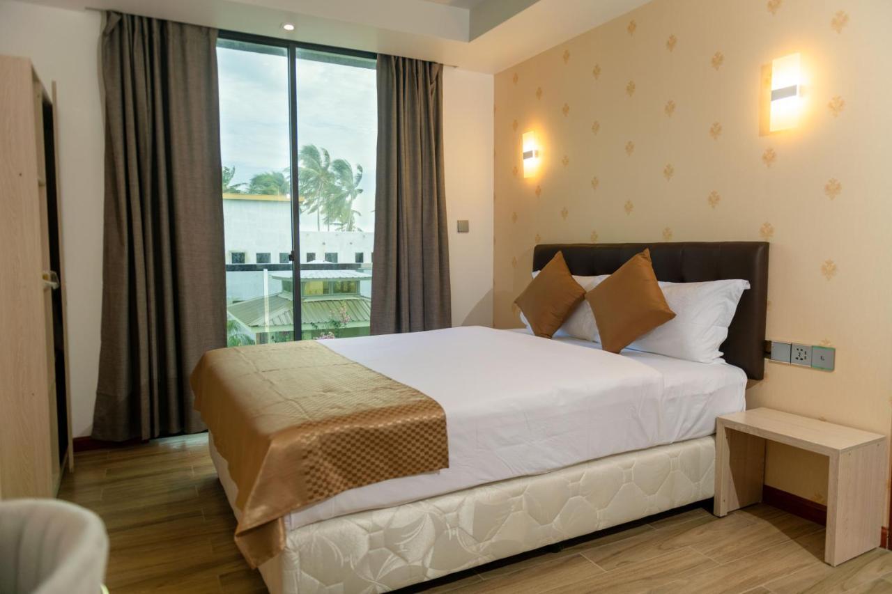 Ari Grand Hotel & Spa Dhangethi Luaran gambar