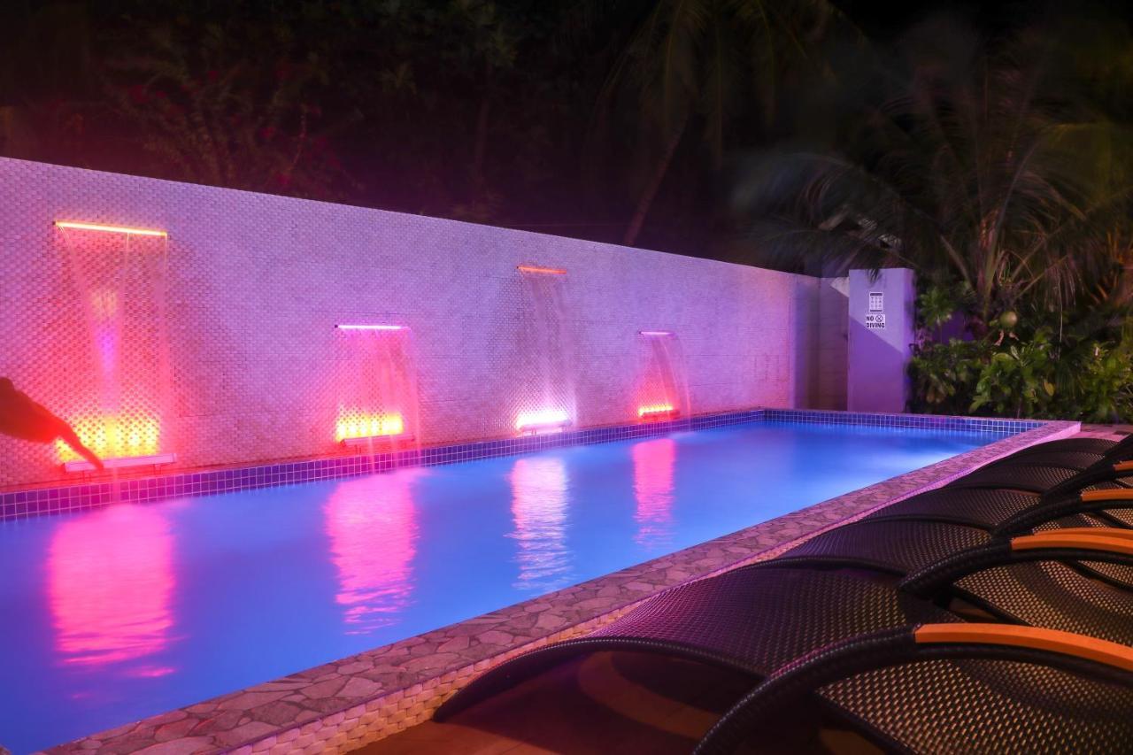 Ari Grand Hotel & Spa Dhangethi Luaran gambar