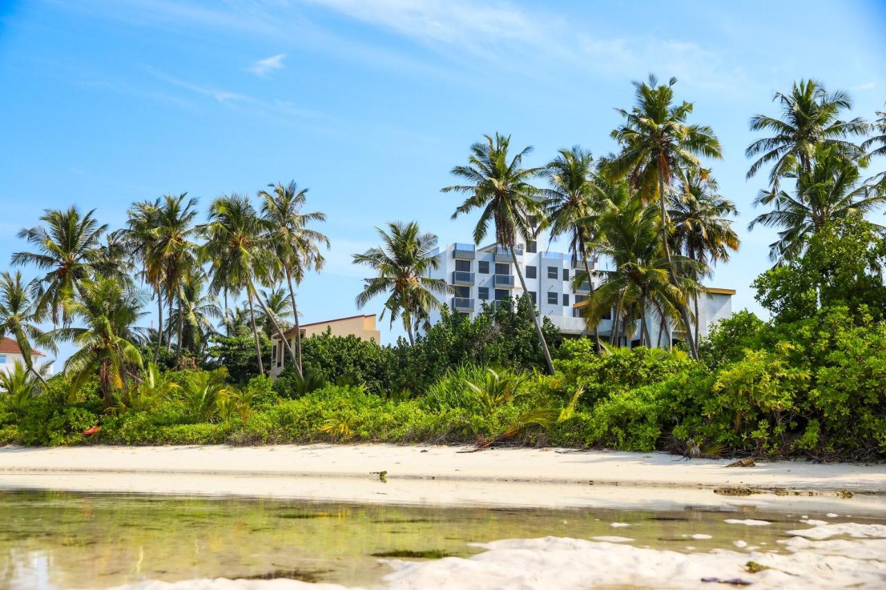 Ari Grand Hotel & Spa Dhangethi Luaran gambar